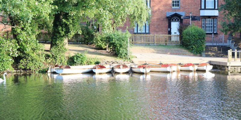 Local image of Stratford on Avon